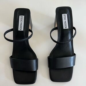 Steve Madden women’s shoes. Size 8.5